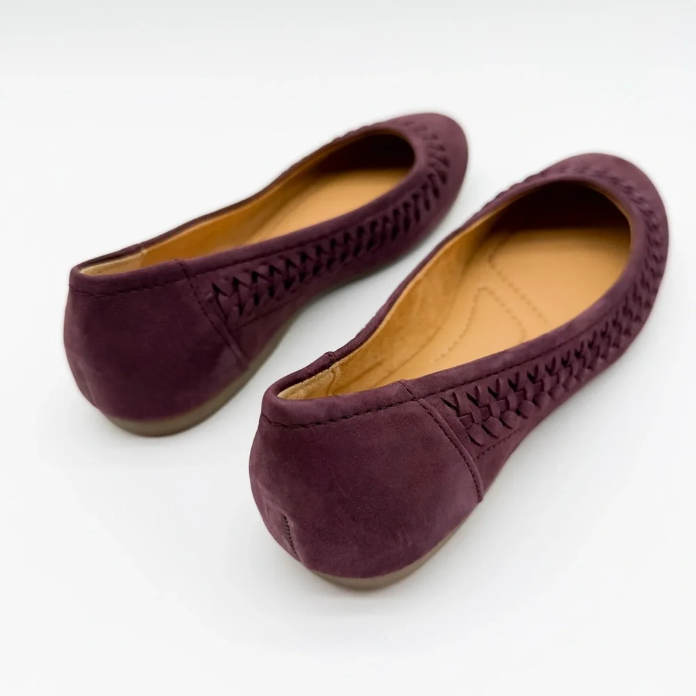Earth Jett Comfort Ballet Flats Nubuck Suede Woven Detail Purple Burgundy 8 NEW
